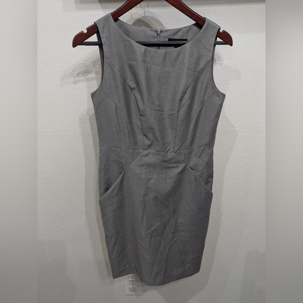 MIXXO Sleeveless Classic Gray Dress with Pockets, Size S